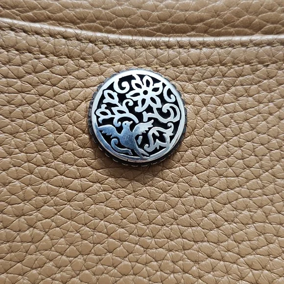 Brighton Pebbled Leather Crocodile Embossed Shoulder Handbag Purse Brown Camel - Picture 8 of 17